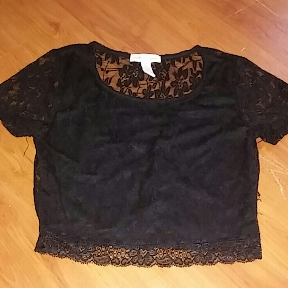 Crop Top Lace